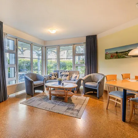 Haus Strelasund Strandlaeufer *